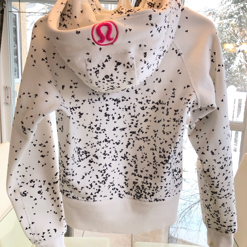 Lululemon Scuba Hoodie size 4